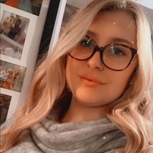 Meet your Posher, Marisa